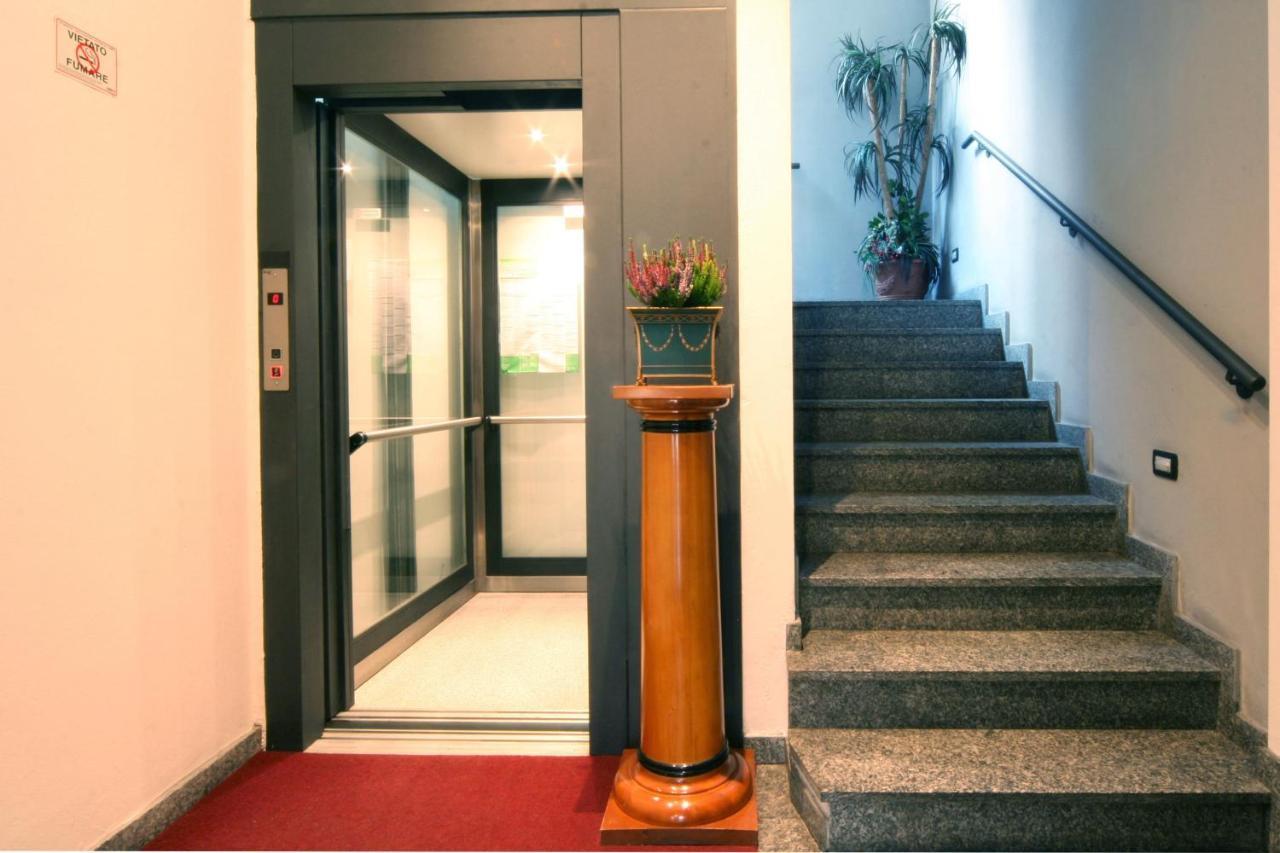 Locanda San Paolo 몬차 외부 사진