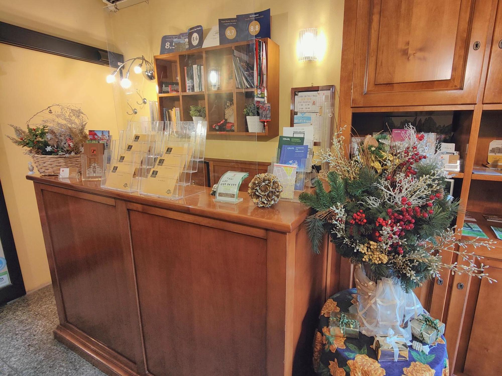 Locanda San Paolo 몬차 외부 사진